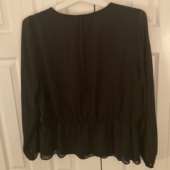 Nine West Peplum Top (NWOT) - Picture 6 of 11